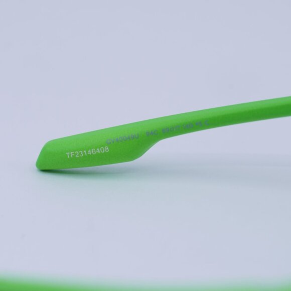 Givenchy GV40049U 94C Sunglasses Green Geometric Frame, Blue Mirror Lenses - Picture 6 of 10